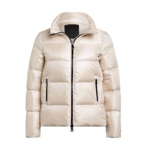 beige puffer