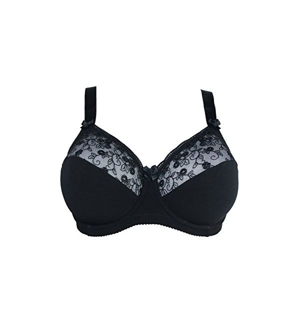 Finde den richtigen BH für große Größen