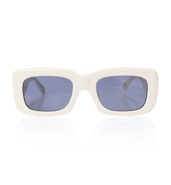 Monki – Kleine, ovale Oversize-Sonnenbrille in Weiß